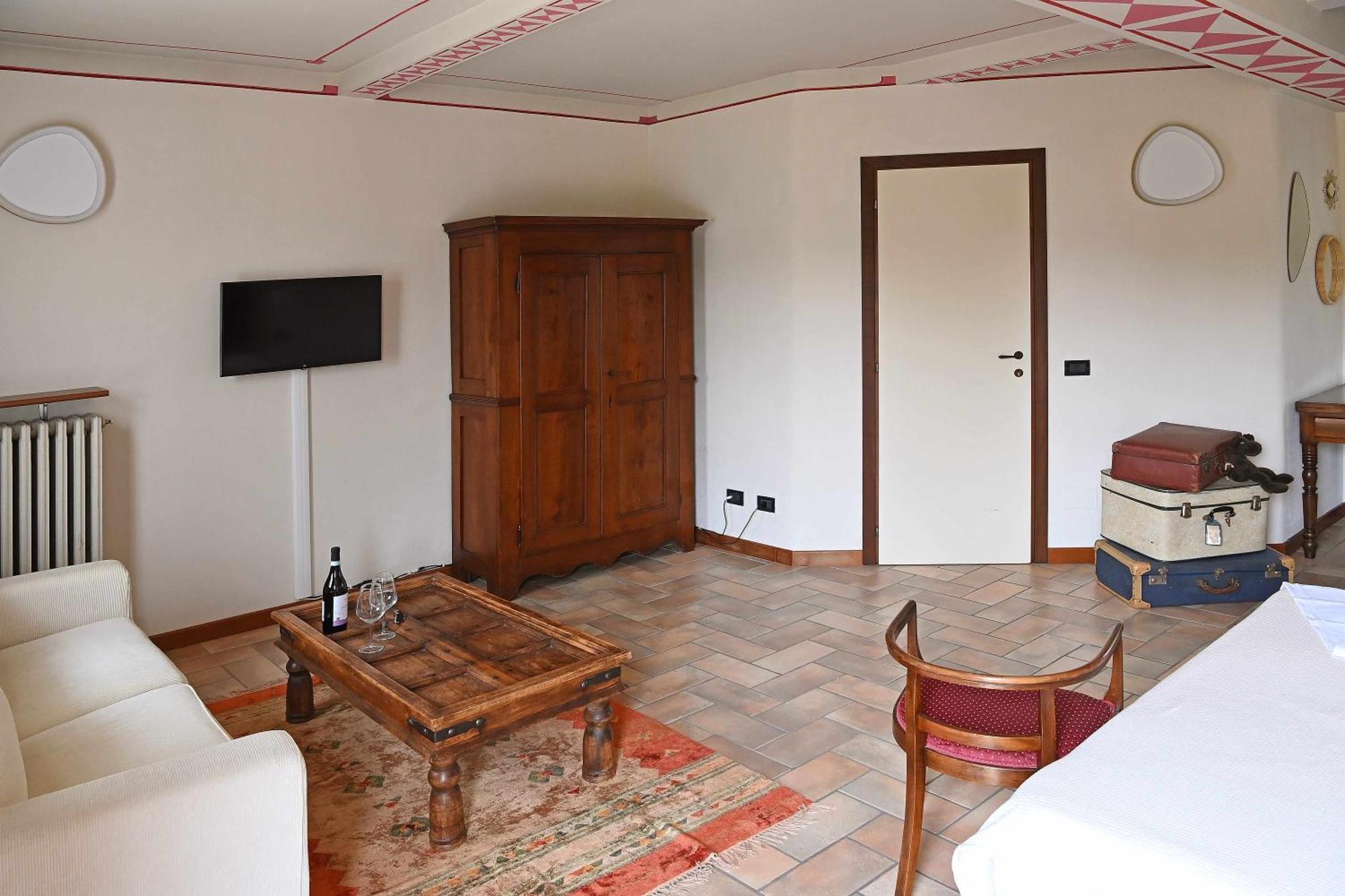 Hostal La Ca Dolga La Morra Habitación foto